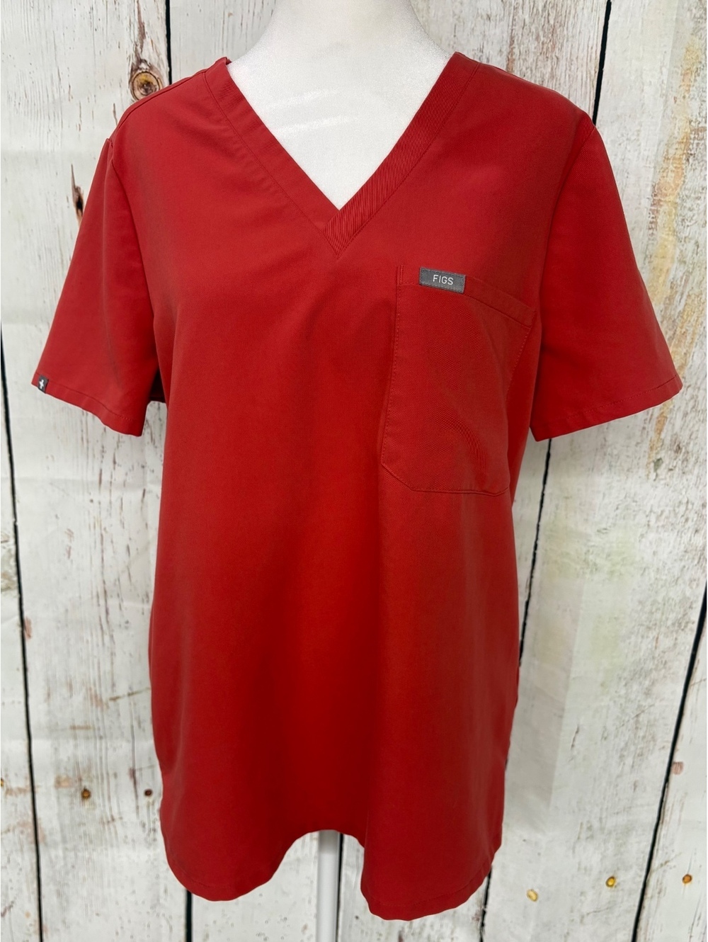 FIGS Women’s Catarina Clay One-Pocket Scrub Top V-Neck PO# 4936 Size M EUC